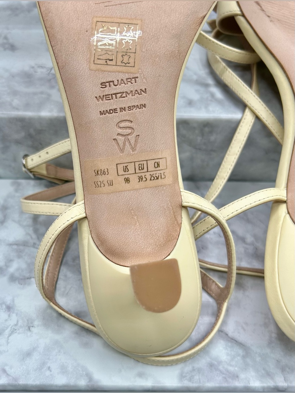 STUART WEITZMAN Nudist Wrap 50 Kitten Heel Leather Sandals Round-Toe. 9B - Picture 9 of 10
